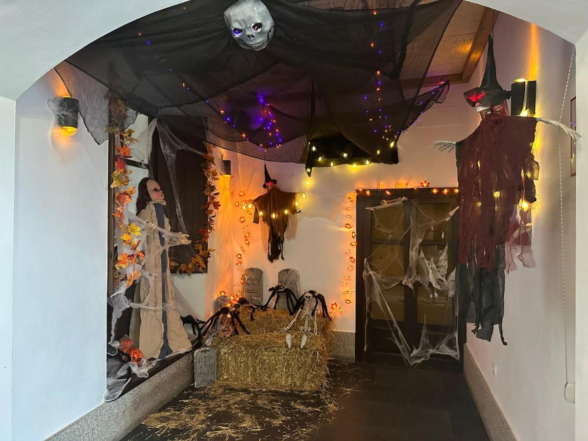Ferreira Hostal Boutique Коніль-де-ла-Фронтера Екстер'єр фото